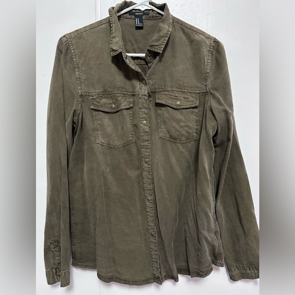 Army color button down